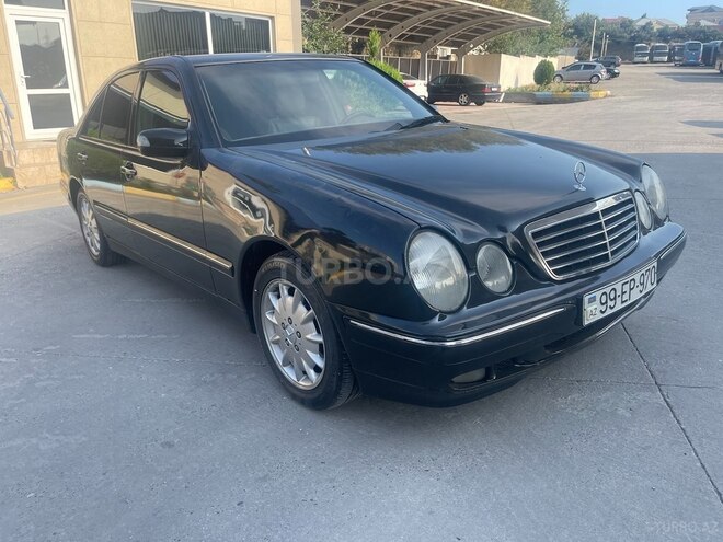 Mercedes E 240 2000, 293,000 km - 2.4 l - Bakı