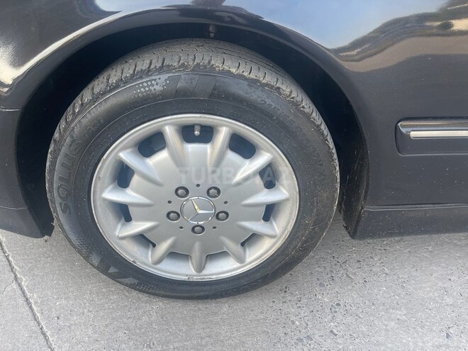 Mercedes E 240 2000, 293,000 km - 2.4 l - Bakı