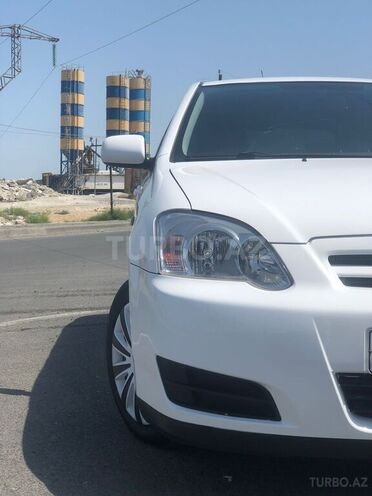 Toyota Corolla 2006, 300,000 km - 1.4 l - Bakı