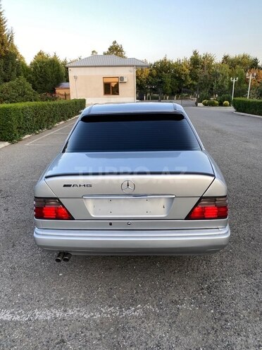 Mercedes E 220 1995, 340,000 km - 2.2 l - Füzuli
