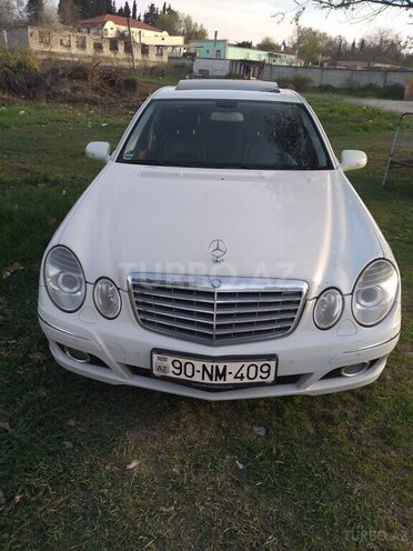 Mercedes E 280 2009, 352,000 km - 3.0 l - Qazax