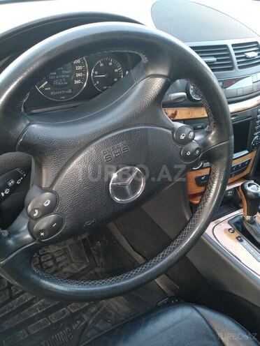 Mercedes E 280 2009, 352,000 km - 3.0 l - Qazax