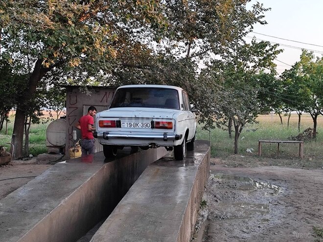 LADA (VAZ) 2106 1988, 45,000 km - 1.5 l - Füzuli