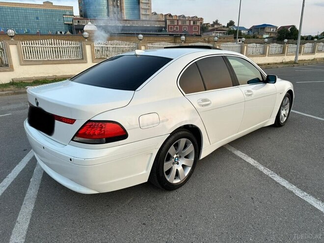 BMW 745 2002, 230,000 km - 4.4 l - Bakı