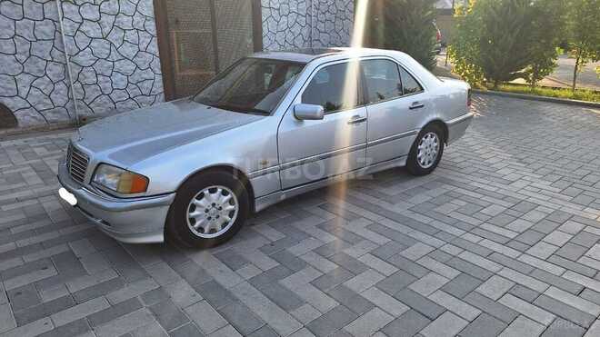 Mercedes C 180 1998, 419,945 km - 1.8 l - Saatlı