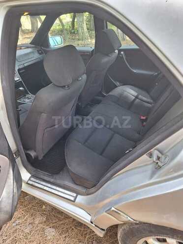 Mercedes C 180 1998, 419,945 km - 1.8 l - Saatlı