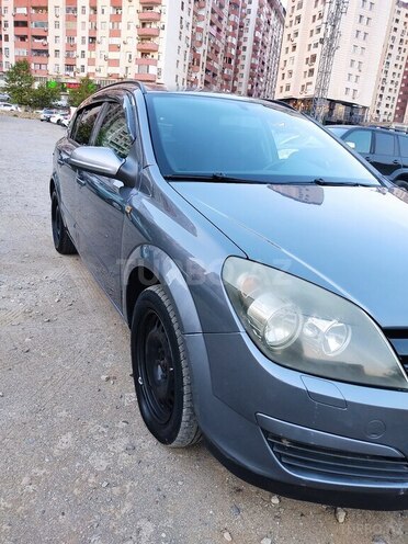Opel Astra 2005, 242,238 km - 1.4 l - Bakı