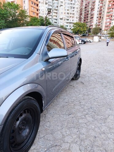 Opel Astra 2005, 242,238 km - 1.4 l - Bakı
