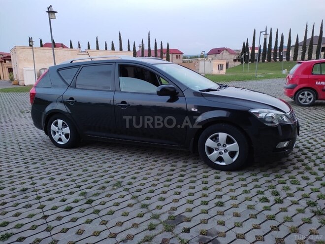 Kia Ceed 2009, 220,000 km - 1.4 л - Şəmkir