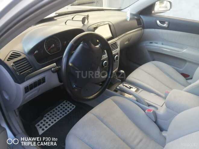 Hyundai Sonata 2005, 302,000 km - 2.4 л - Qazax