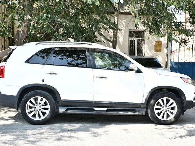 Kia Sorento 2011, 106,000 km - 2.0 l - Bakı