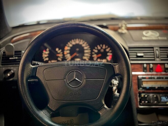 Mercedes C 200 2000, 332,000 km - 2.0 л - Gəncə