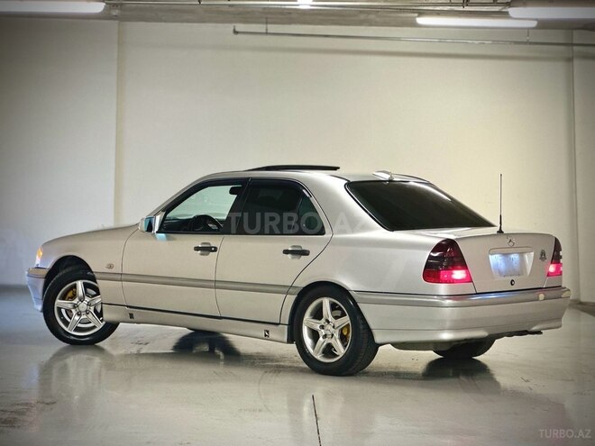 Mercedes C 200 2000, 332,000 km - 2.0 л - Gəncə