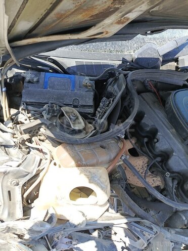 Mercedes 190 1992, 250,000 km - 1.8 л - Bakı