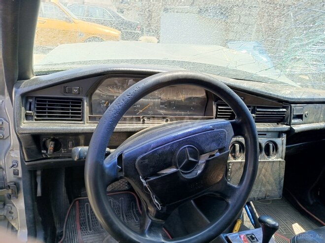 Mercedes 190 1992, 250,000 km - 1.8 л - Bakı