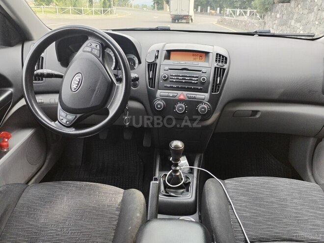 Kia Ceed 2008, 300,000 km - 1.6 l - Şəki