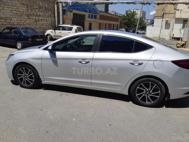 Hyundai Elantra 2019, 42,000 km - 2.0 л - Bakı