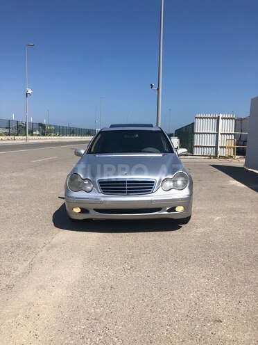Mercedes C 220 2001, 610,000 km - 2.2 l - Bakı