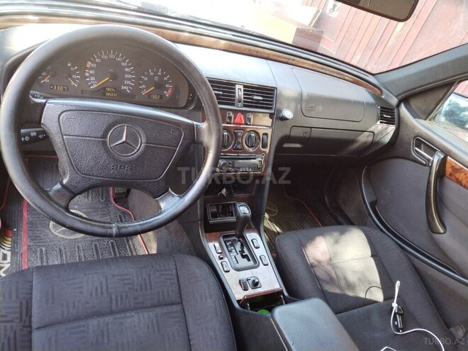 Mercedes C 180 1997, 385,000 km - 1.8 l - Bakı