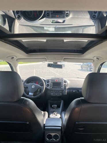 Volkswagen Tiguan 2010, 242,000 km - 2.0 л - Bakı