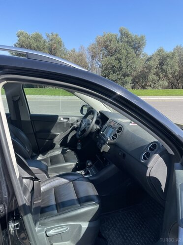 Volkswagen Tiguan 2010, 242,000 km - 2.0 л - Bakı