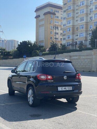 Volkswagen Tiguan 2010, 242,000 km - 2.0 л - Bakı