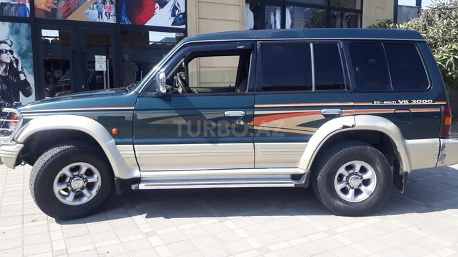 Mitsubishi Pajero 1996, 359,733 km - 3.0 l - Şəmkir