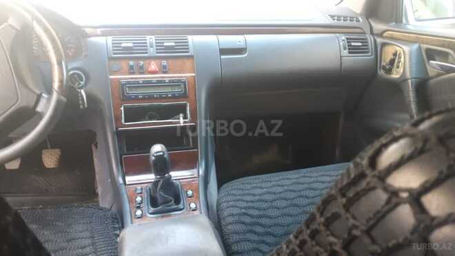 Mercedes E 320 1996, 302,157 km - 3.2 l - Bakı