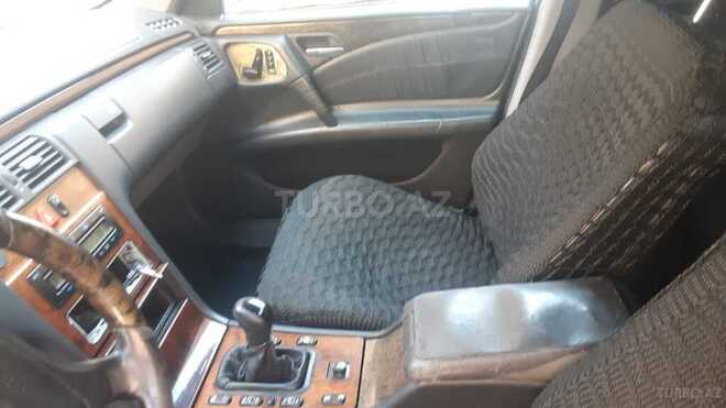 Mercedes E 320 1996, 302,157 km - 3.2 l - Bakı