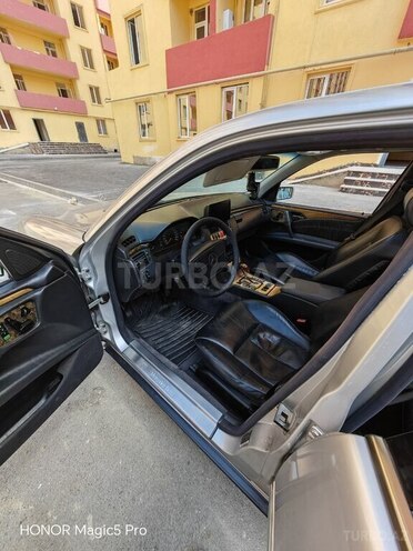 Mercedes E 320 1998, 315,000 km - 3.2 l - Sumqayıt