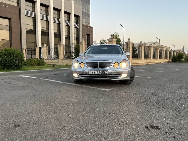 Mercedes E 240 2002, 347,483 km - 2.4 л - Şirvan