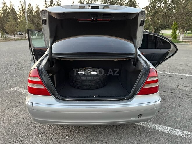 Mercedes E 240 2002, 347,483 km - 2.4 л - Şirvan