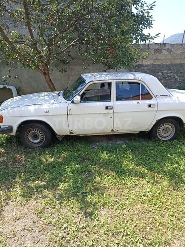GAZ 3110 1999, 100,000 km - 2.3 l - Qax