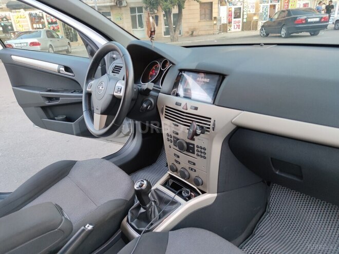 Opel Astra 2008, 270,000 km - 1.3 l - Gəncə