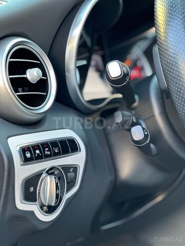 Mercedes C 300 2016, 110,642 km - 2.0 л - Bakı