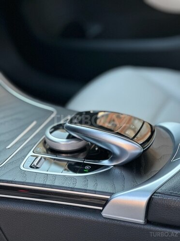 Mercedes C 300 2016, 110,642 km - 2.0 л - Bakı