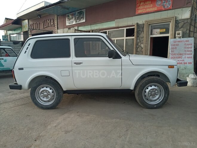LADA (VAZ) Niva 2002, 245,437 km - 1.7 l - Quba