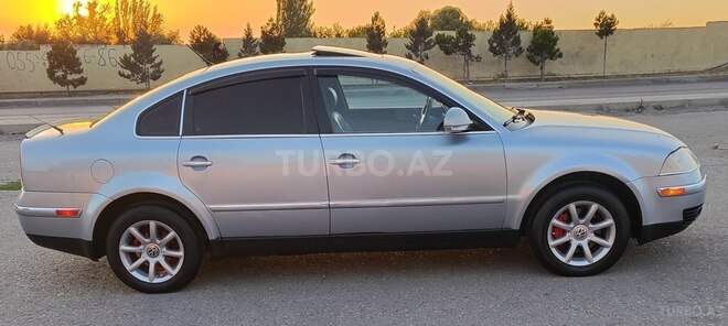 Volkswagen Passat 2004, 282,000 km - 1.8 l - Bakı