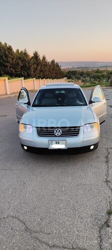 Volkswagen Passat 2004, 282,000 km - 1.8 l - Bakı