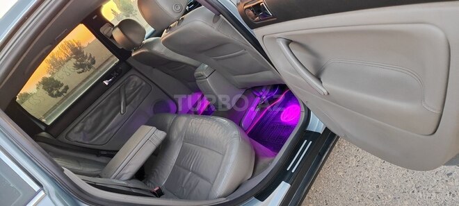 Volkswagen Passat 2004, 282,000 km - 1.8 l - Bakı