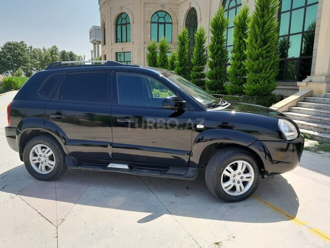Hyundai Tucson 2006, 300,000 km - 2.0 l - Tovuz