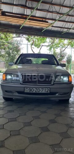 Mercedes C 220 2000, 438,000 km - 2.2 l - Bakı