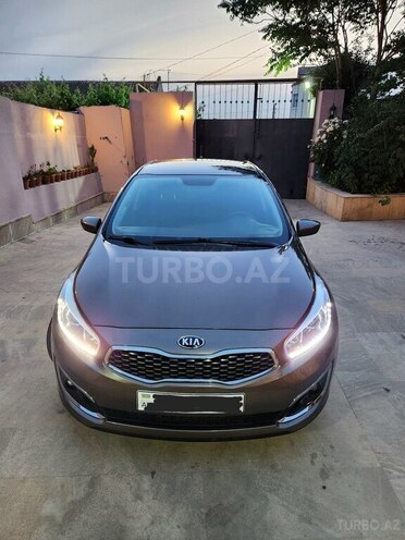 Kia Ceed 2018, 218,000 km - 1.4 l - Bakı