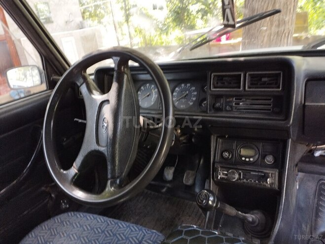 LADA (VAZ) 2104 2008, 99,999 km - 1.6 л - Yevlax