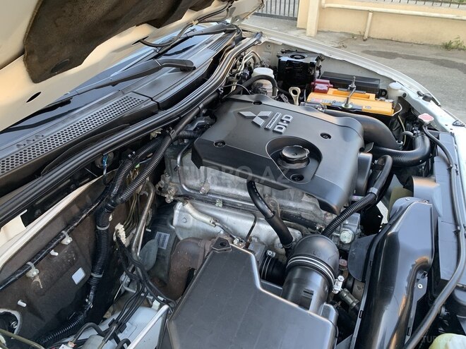 Mitsubishi L200 2014, 165,700 km - 2.5 l - Bakı