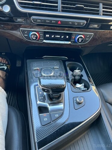 Audi Q7 2017, 132,000 km - 2.0 l - Sumqayıt