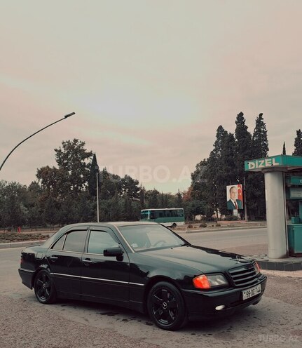 Mercedes C 230 1999, 288,000 km - 2.3 l - Mingəçevir
