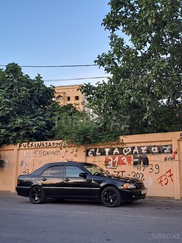 Mercedes C 230 1999, 288,000 km - 2.3 l - Mingəçevir