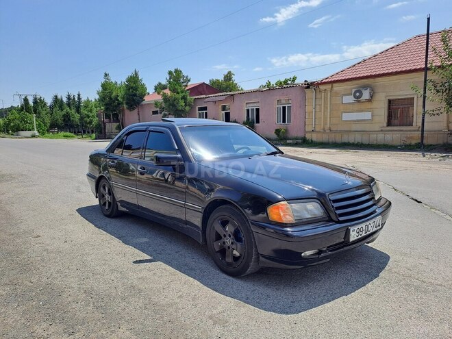 Mercedes C 230 1999, 288,000 km - 2.3 l - Mingəçevir
