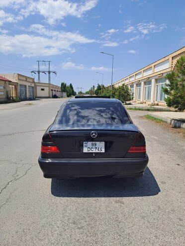 Mercedes C 230 1999, 288,000 km - 2.3 l - Mingəçevir